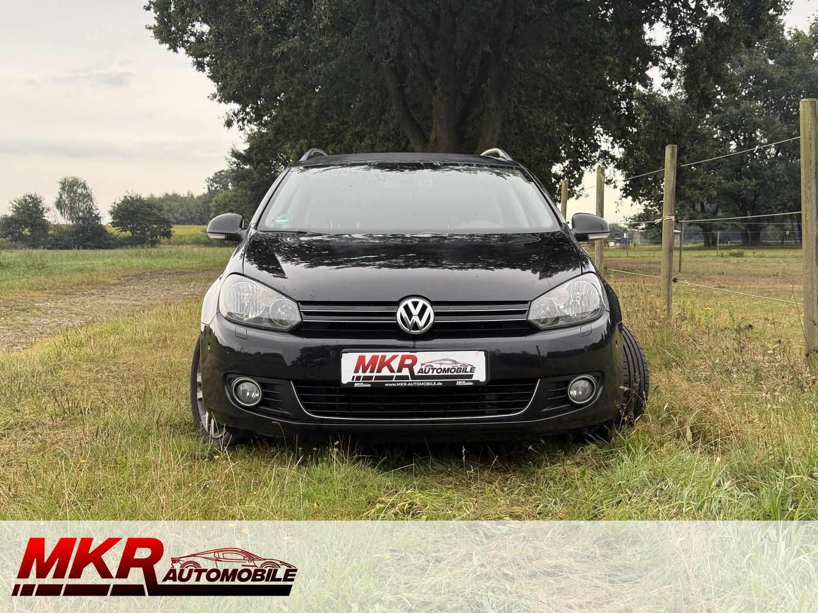 Volkswagen Golf 2013 — rear view
