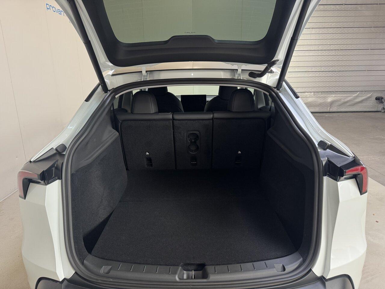 Tesla Model Y Standard Range 450 Km Range! Topstaat, миниатюра 22