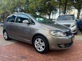 Volkswagen Golf Plus 1.6 VI Comfortline/TÜV NEU/1.HD/PDC/ - VW Golf Plus Gebrauchtwagen in Bremen