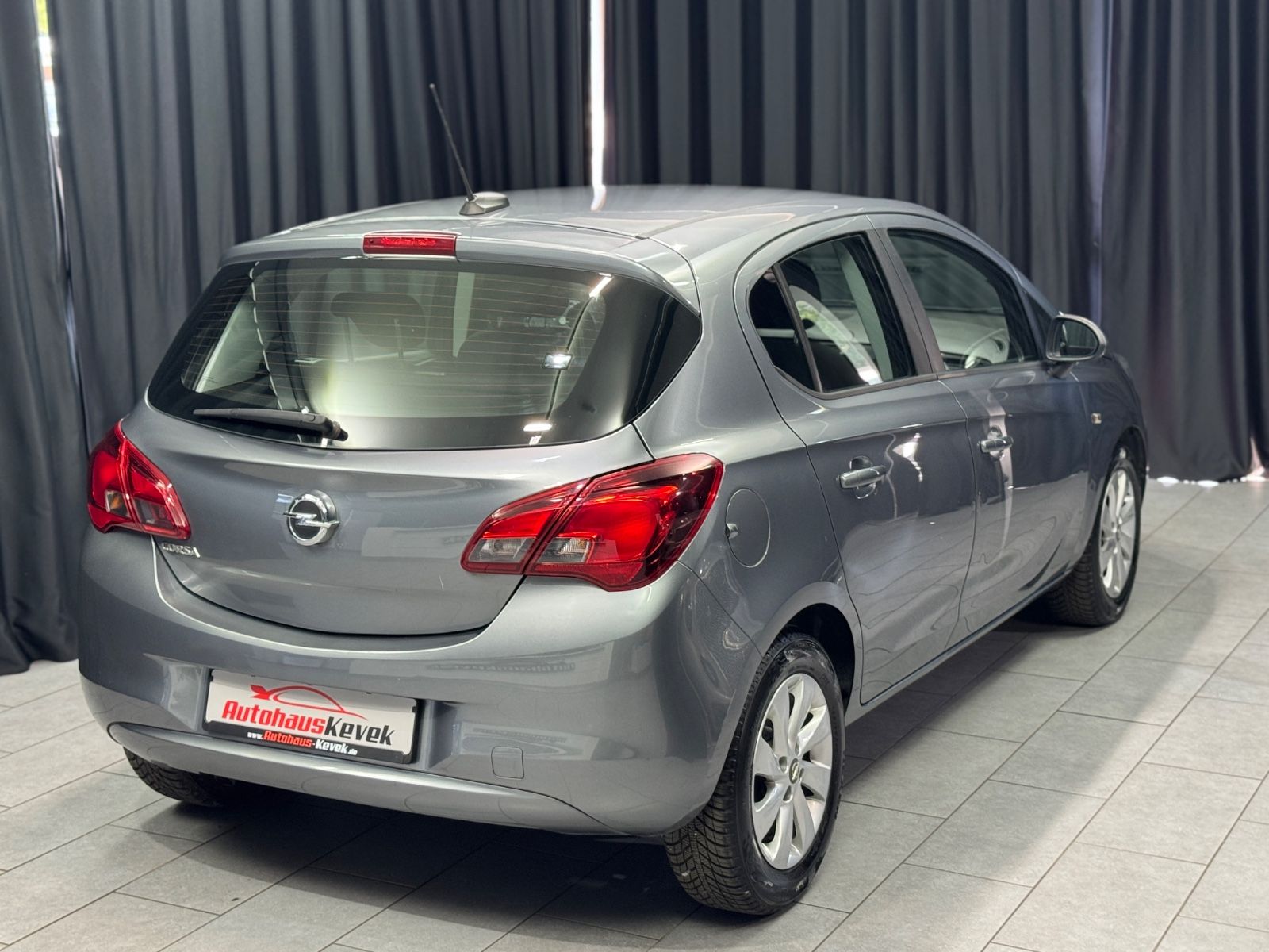 Fahrzeugabbildung Opel Corsa E Active ecoFlex|AUTOMATIK|NAV|TÜV 07/26|