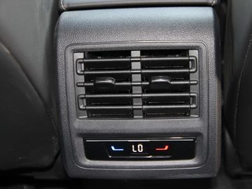 Volkswagen Golf VIII 2.0 TDI Style Tiptronic Klima LED Navi