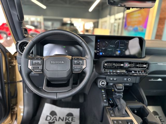Toyota Land Cruiser 2,8l *TEC*7-Sitze*JBL*PANO