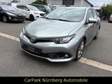 Toyota Auris Hybrid Team D  Nettopreis 12.184 € - Toyota mit Hybrid-Antrieb