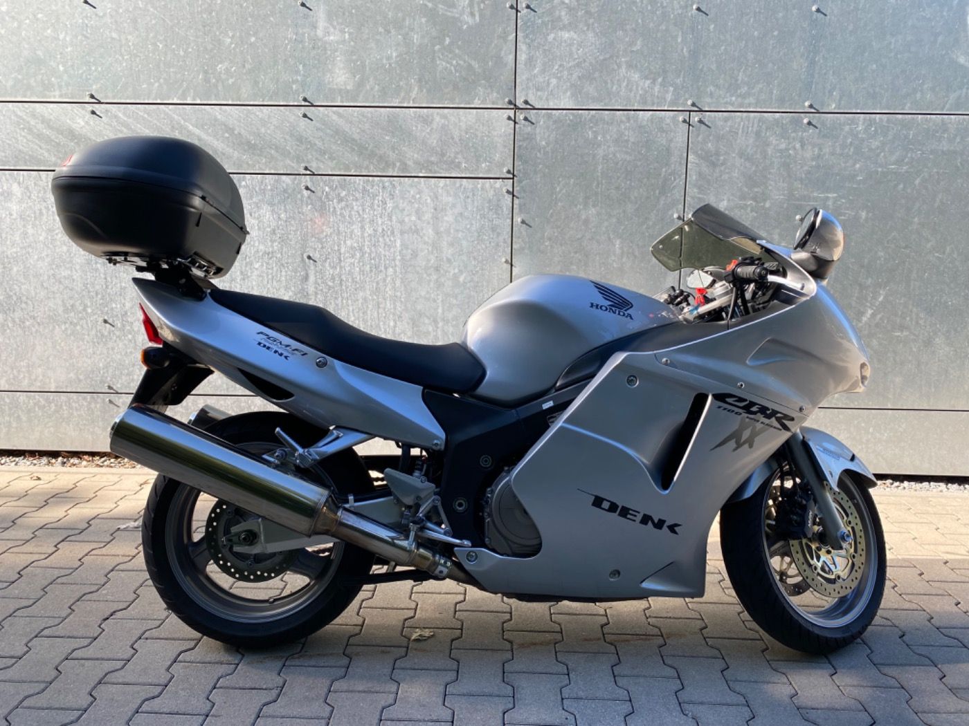 Fahrzeugabbildung Honda CBR 1100 XX SC35 aus 1. Hand