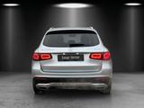 Mercedes-Benz GLC 300 de AMGint DISTRO Pano AHK digiTacho MLED - Hybrid (Diesel/Elektro): Silber, Geländewagen