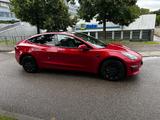 Tesla Model 3 Long Range Performance Sitze AWD - Tesla Model 3 Gebrauchtwagen in München