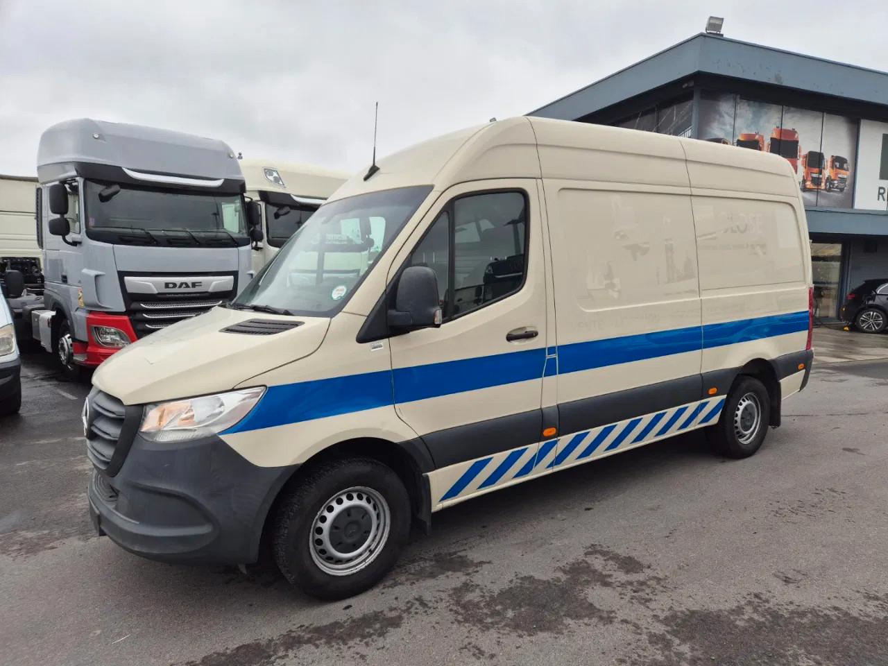 Mercedes-Benz SPRINTER 311 CDI
