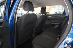 Fahrzeugabbildung Volkswagen Polo VI 1.0 TSI COMFORTLINE NAVI/LED/KAMERA/DAB+