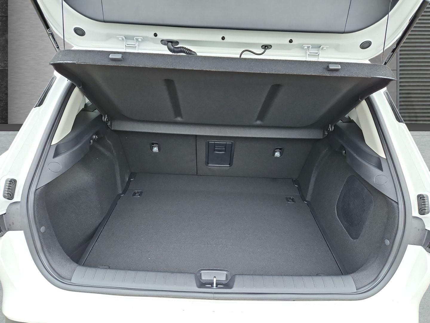 Kia K4 - Bild 5