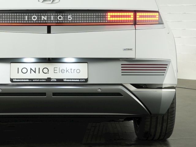 IONIQ 5 UNIQ 77,4kWh ALLRAD+VOLL LED+NAVI+360 GR