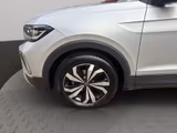 Volkswagen T-Cross Style 1.5 TSI DSG Navi LED TravelAssist - VW T-Cross Gebrauchtwagen in München