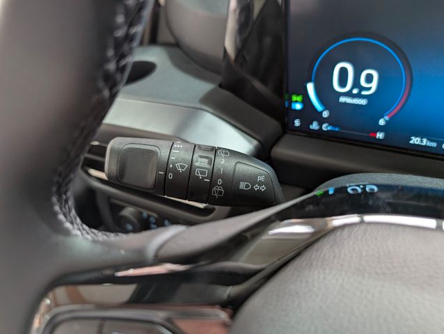 Ford Tourneo Custom 2.0 EcoBlue 320 L1 Titanium