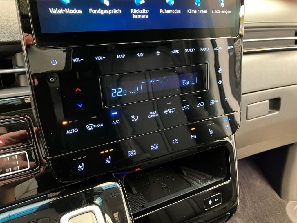 Fahrzeugabbildung Hyundai STARIA HEV 7-Sitzer (MY25) 1.6 T-GDI 360 4xSHZ