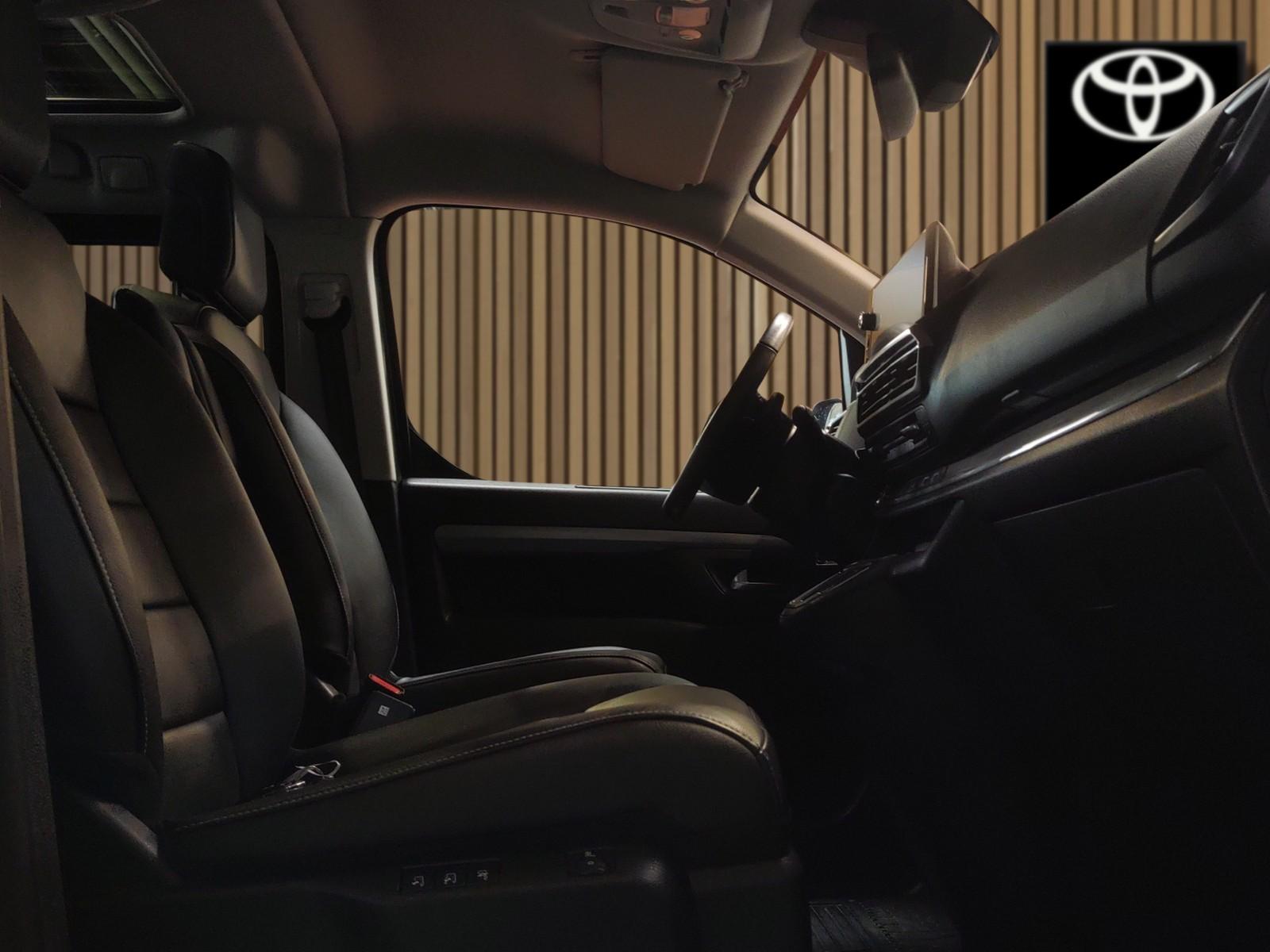 Toyota ProAce Verso L1 Lounge Automatik 6-Sitzer