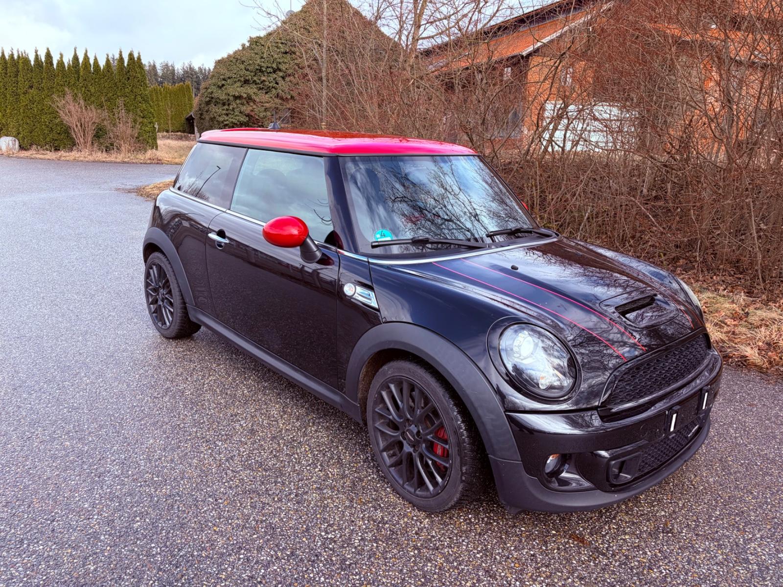 MINI JOHN_COOPER_WORKS Mini John Cooper Works