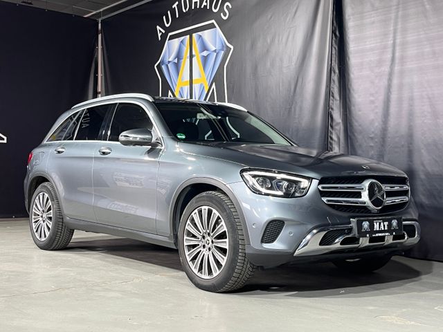 MERCEDES-BENZ GLC 220D 4MATIC ACC MASSAGE 360° LANE ASSIST SHZ