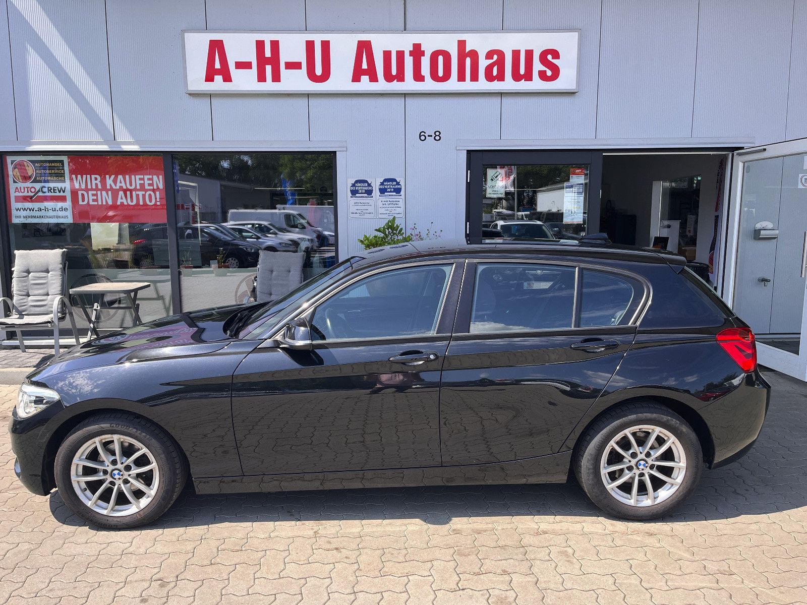 Fahrzeugabbildung BMW 118 1 Limousine 5-trg. 118 i Advantage Automatik