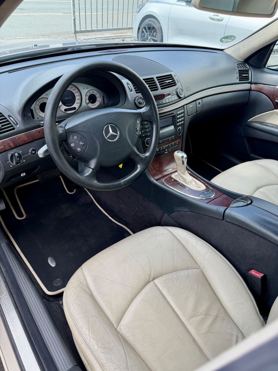 Fahrzeugabbildung Mercedes-Benz E 500 AMG Paket ab Werk Designo