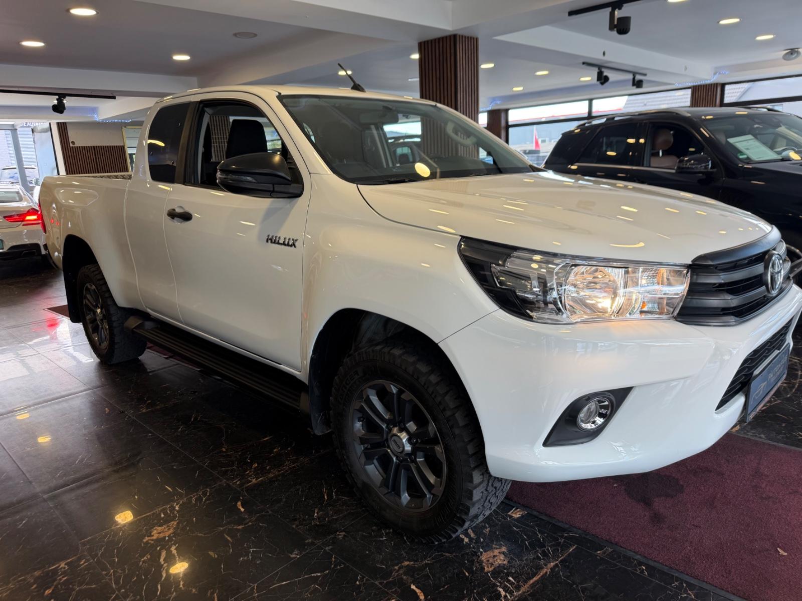 TOYOTA HILUX EXTRA CAB DUTY 4X4 - 150CH - HISTORIQUE ENTRETIEN COMPLET - 2EME MAIN