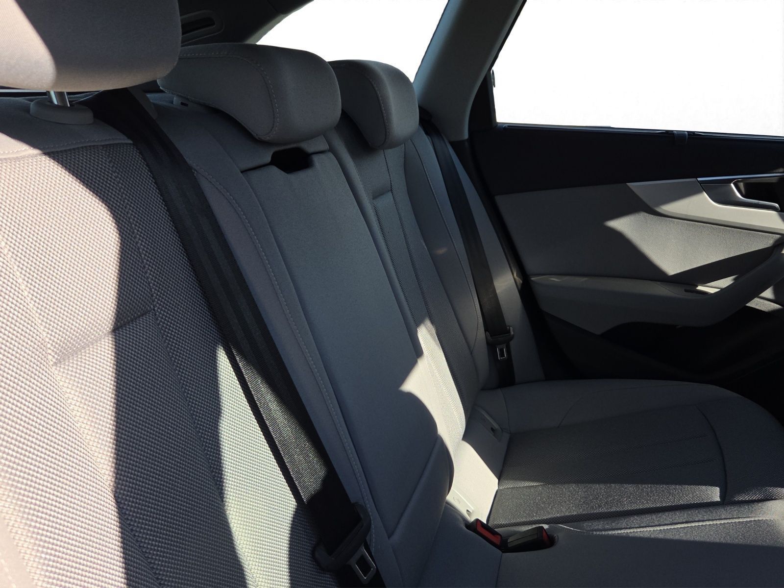 Audi A4 - Bild 16