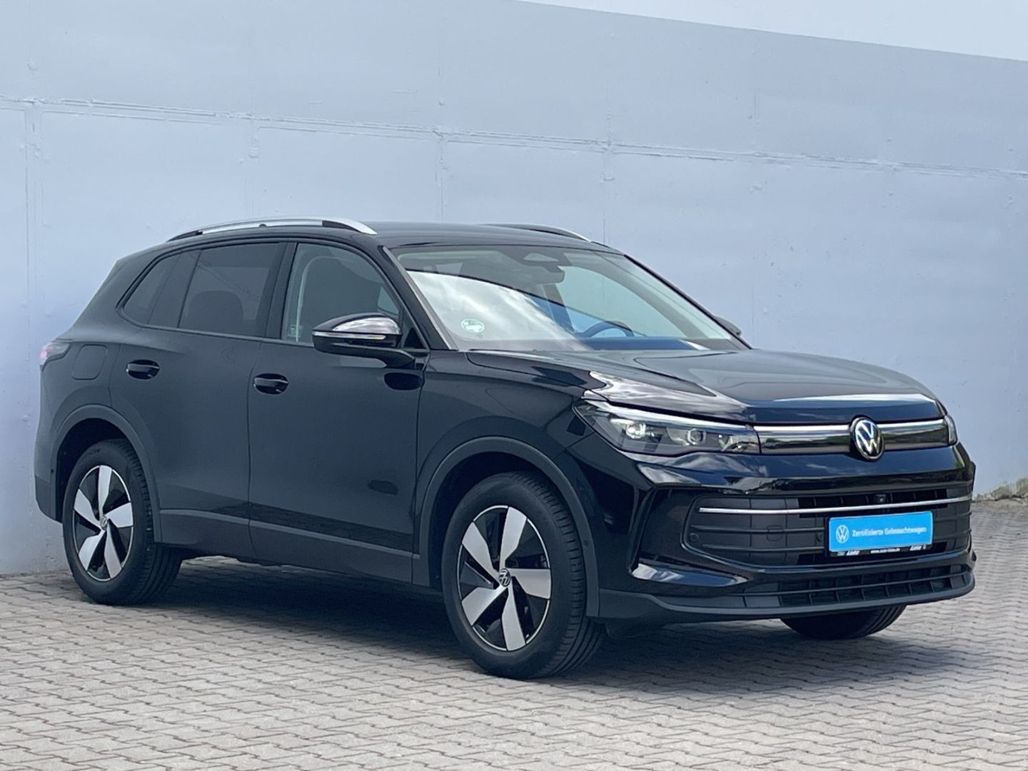 Tiguan 2.0 TDI DSG Life AHK/360°Kamera/ACC/Navi