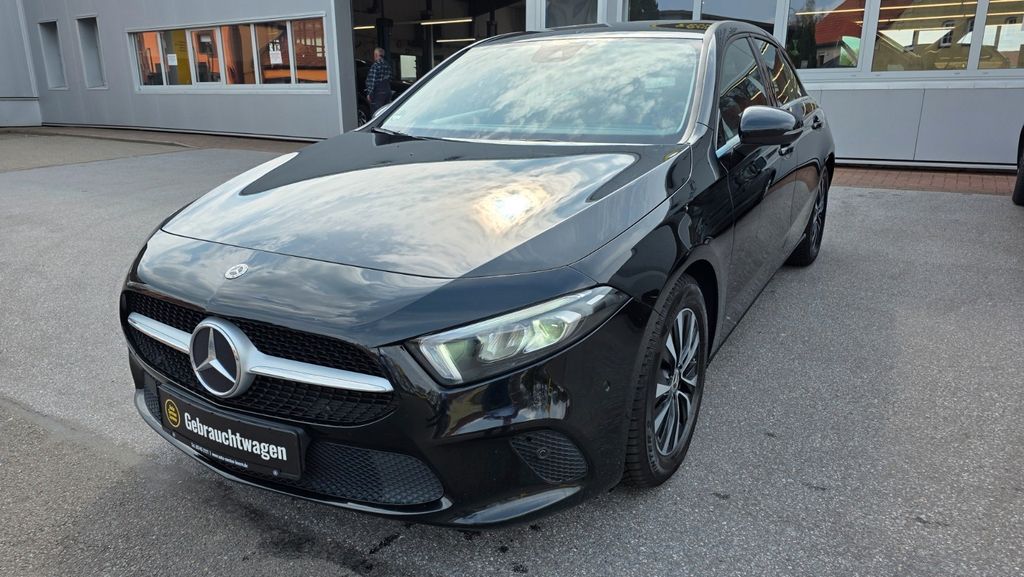 Image of Mercedes-Benz A 180