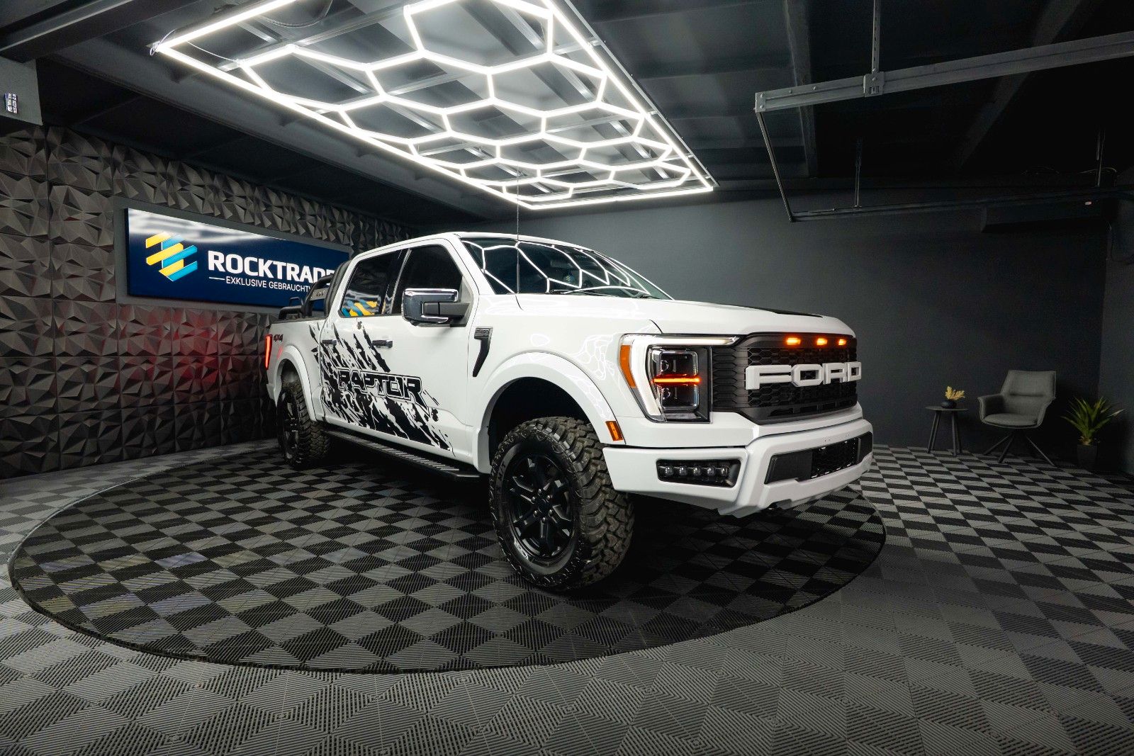 Fahrzeugabbildung Ford F150 5.0 V8 4x4 LARIAT RAPTOR SupCrew *360*B&O*