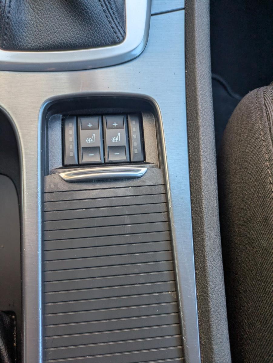 Ford Mondeo 2012 — photo 15