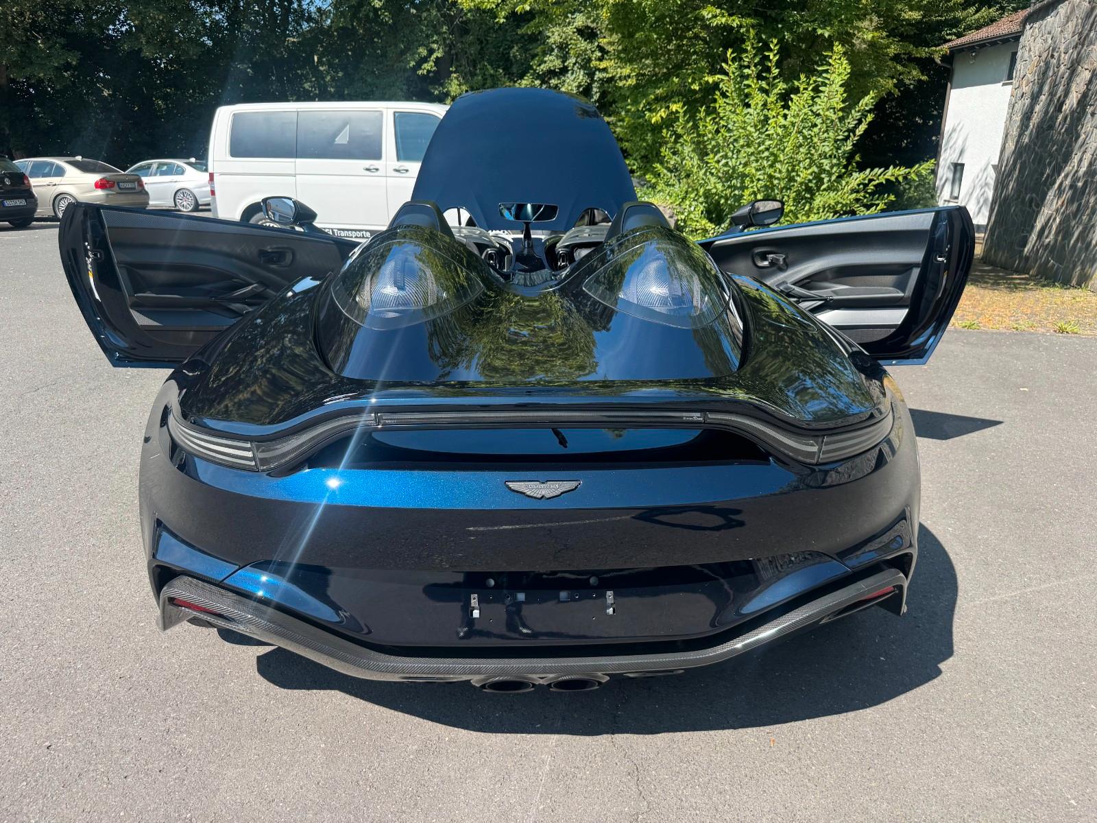 Aston Martin V12 Speedster - Nr. 87 of 88 - excellent cond.