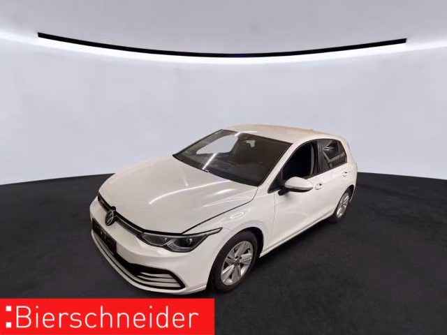 Volkswagen Golf 8 1.5 TSI Life AHK STAND LED+ DCC