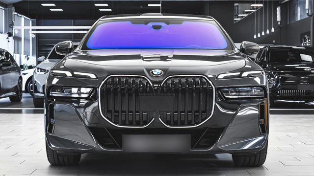 BMW 740d xDrive M Sport Mild Hybrid Sportautomatic