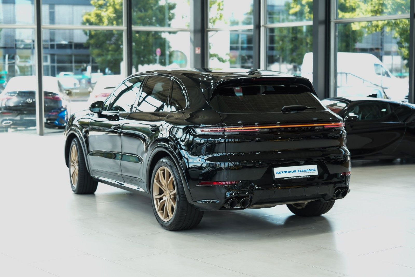 Porsche Cayenne S*SPORT-CHRONO*SPORT-ABGAS*18-WEGE*BOSE* foto 3