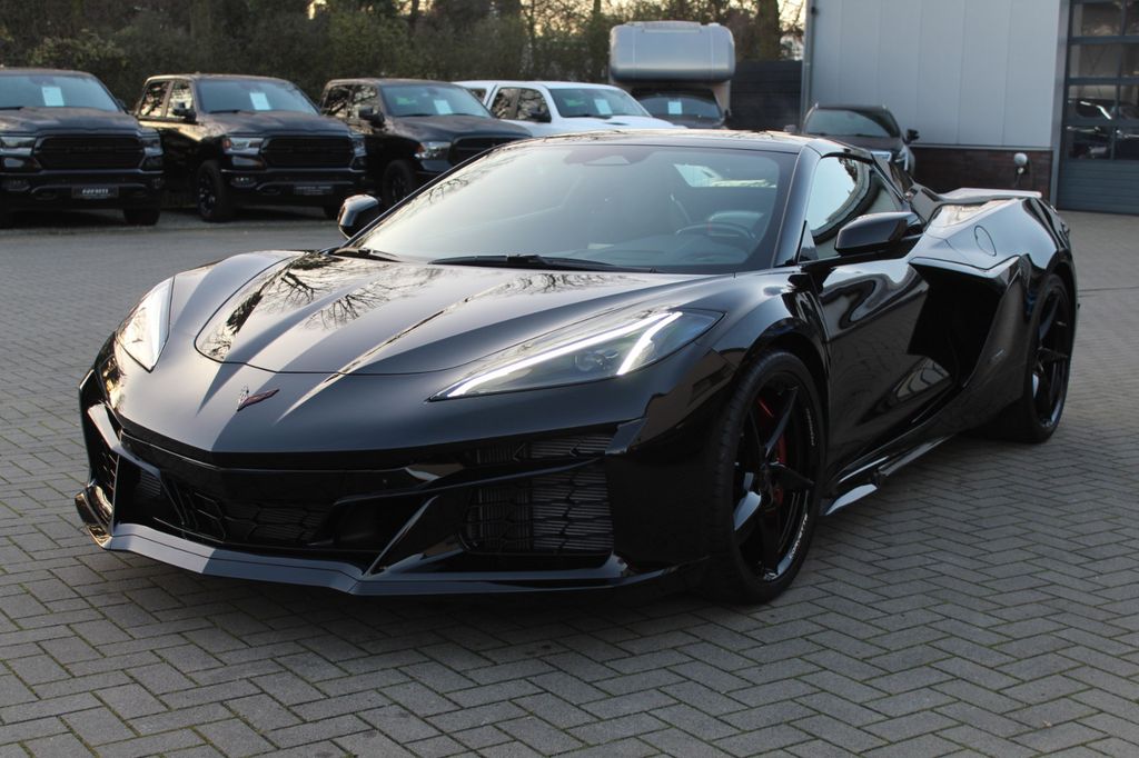 Corvette C8