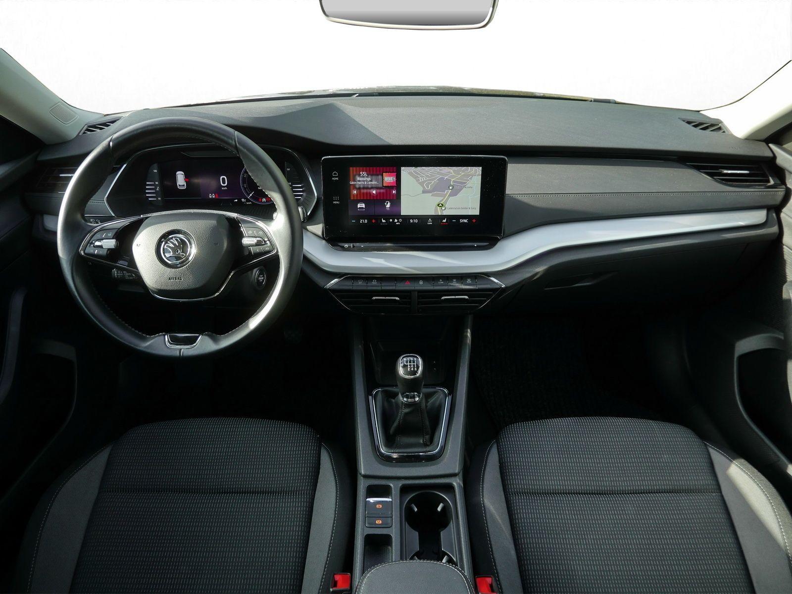 Skoda Octavia Combi 1.5 TSI LED*DAB+*Navi