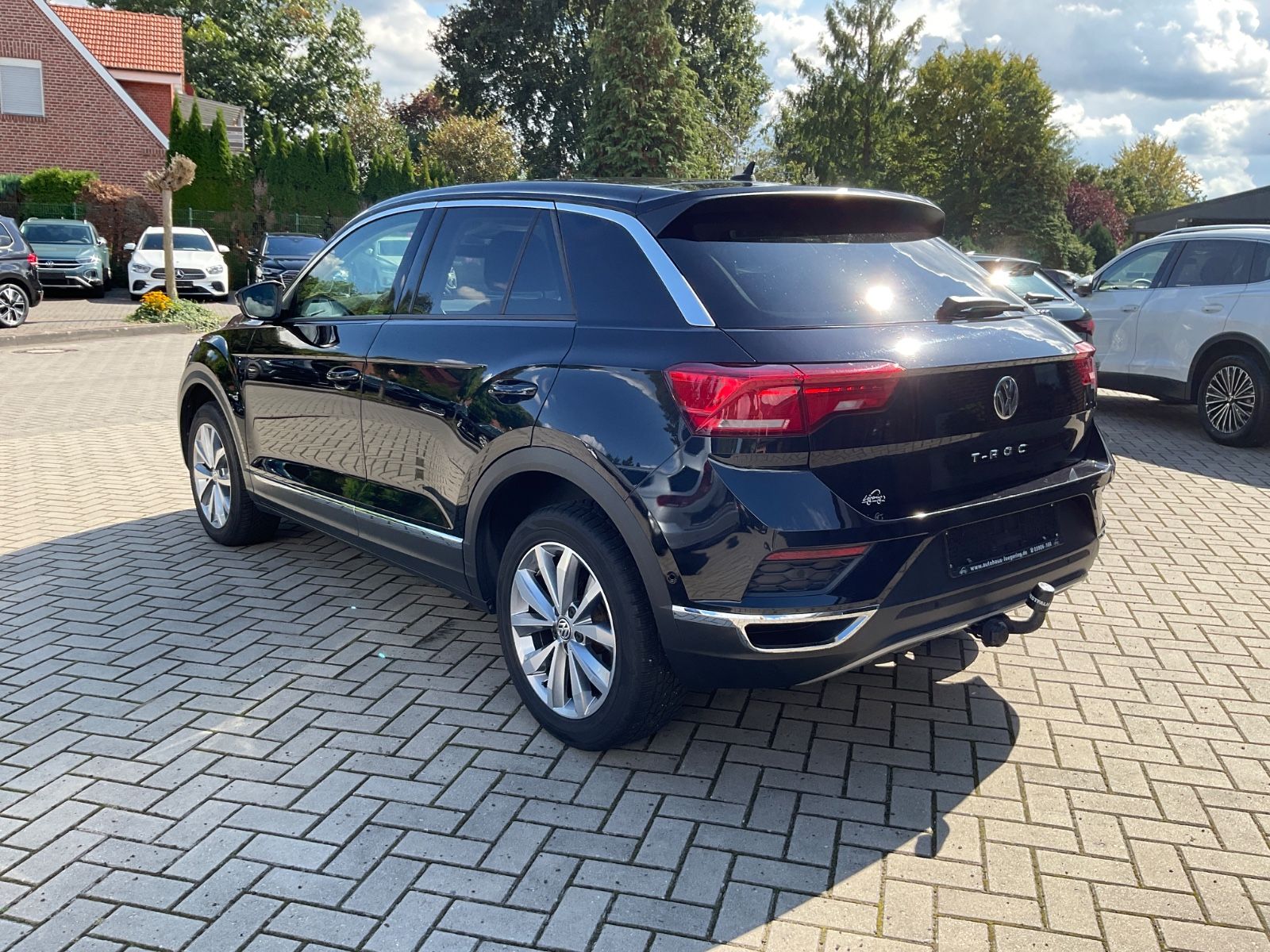 Fahrzeugabbildung Volkswagen T-Roc 1.5 TSI DSG,AHK,Navi,CarPlay
