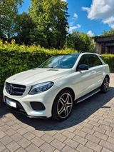 Mercedes-Benz GLE 43 AMG Mercedes-AMG 63*Pano*Massage*Voll - Mercedes-Benz GLE 43 AMG aus 2016