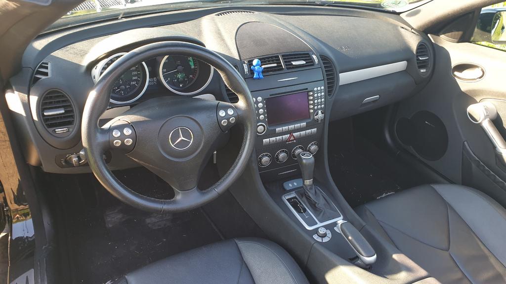 Mercedes-Benz SLK 350