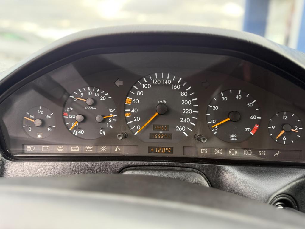 Mercedes-Benz SL 280