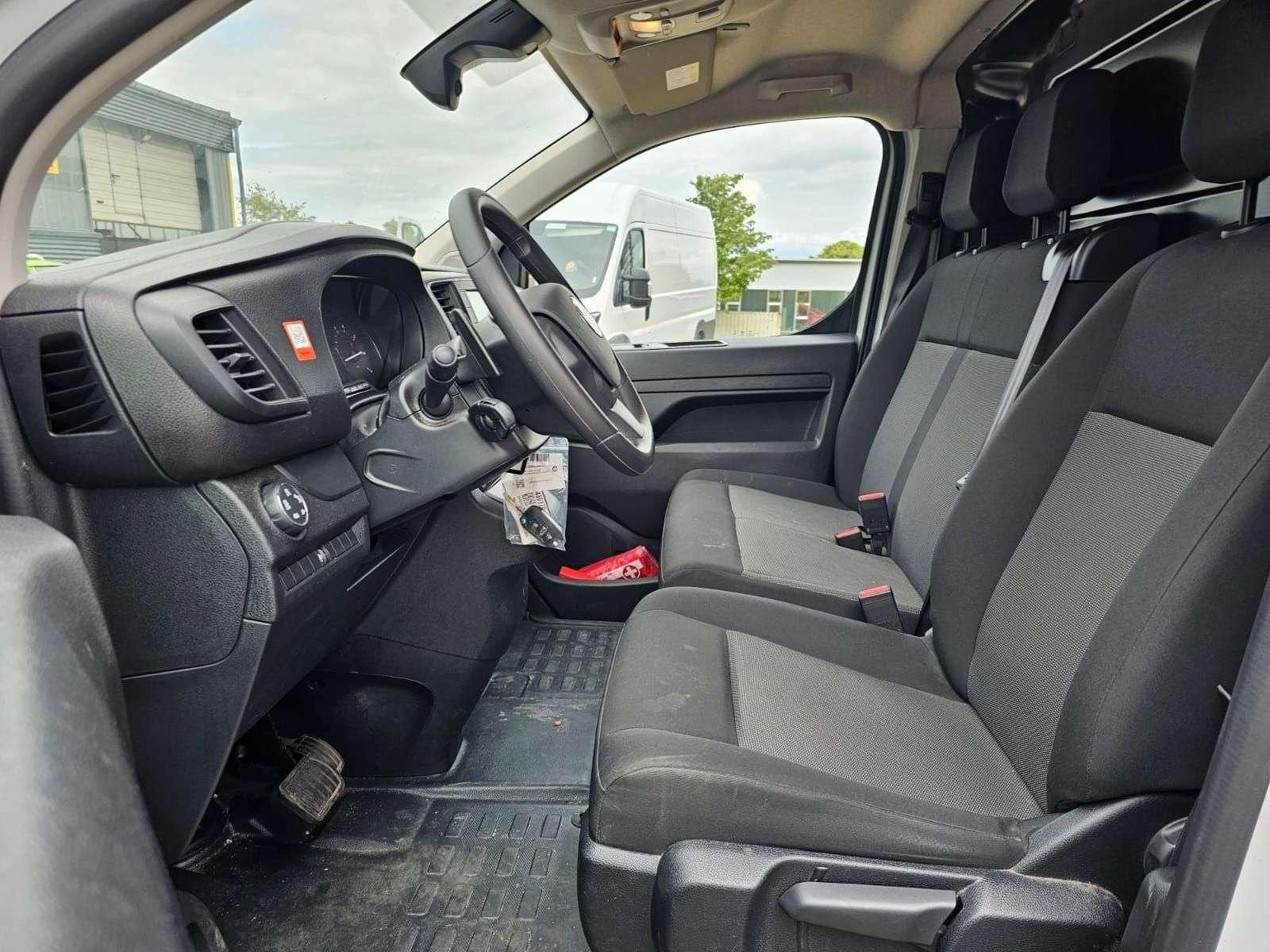 Fahrzeugabbildung Fiat Scudo 2.0 180PS L3 AT8 *Ausbau*RFK*