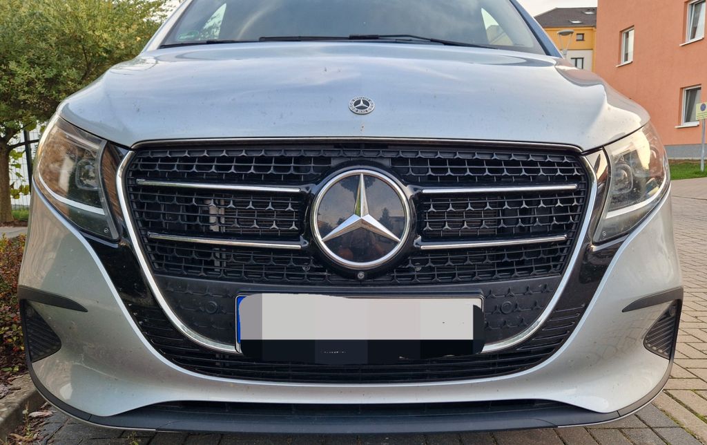 Image of Mercedes-Benz V 250