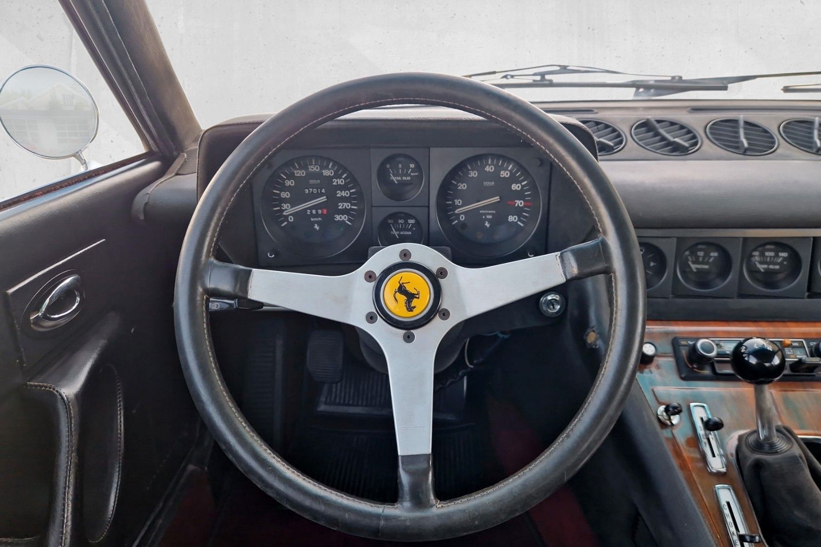 Fahrzeugabbildung Ferrari 365 GT/4 2+2 *GTC Motor*