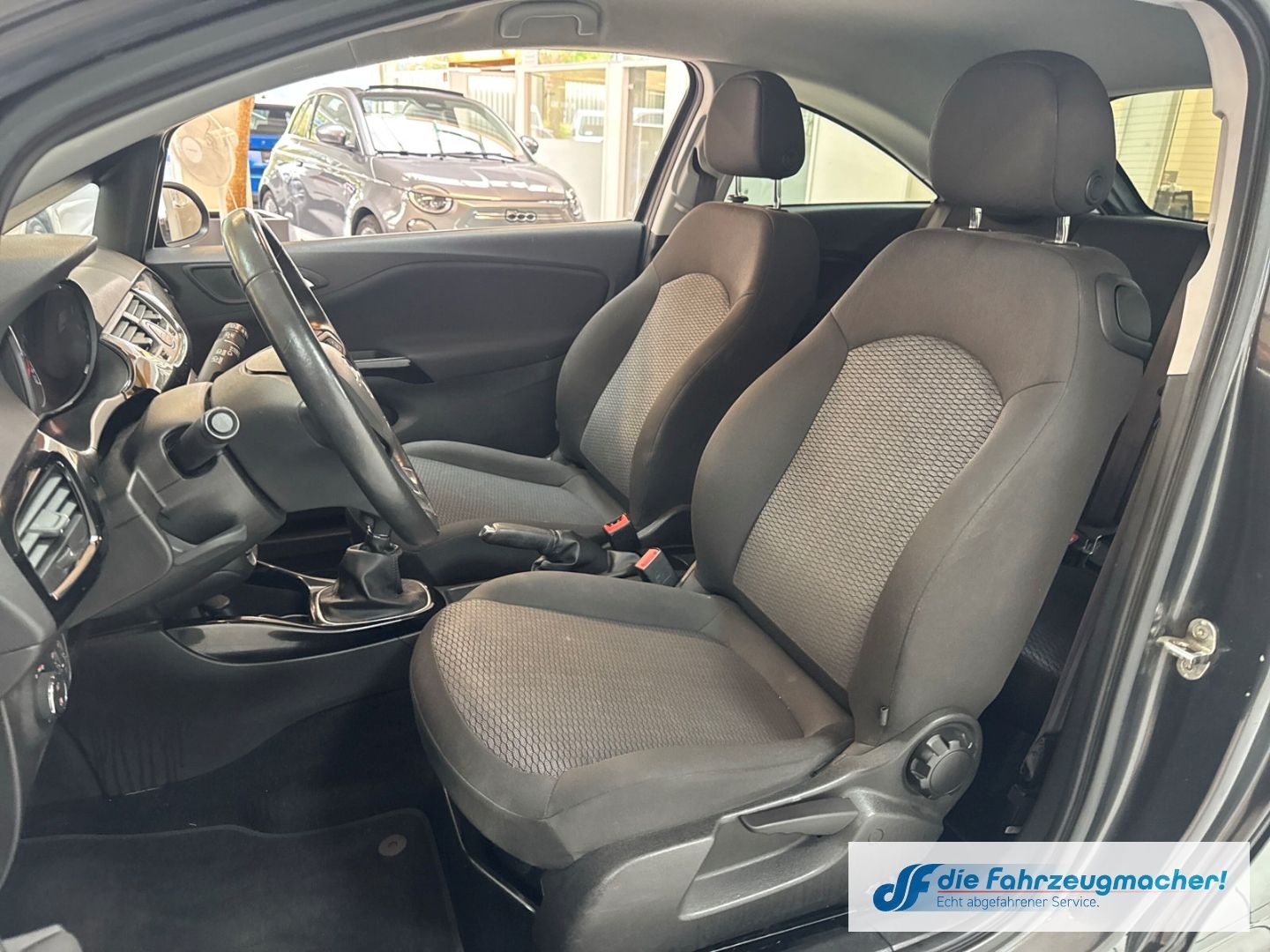 Fahrzeugabbildung Opel Corsa E Active SHZ LenkradHZG Temp PDC Berganfah