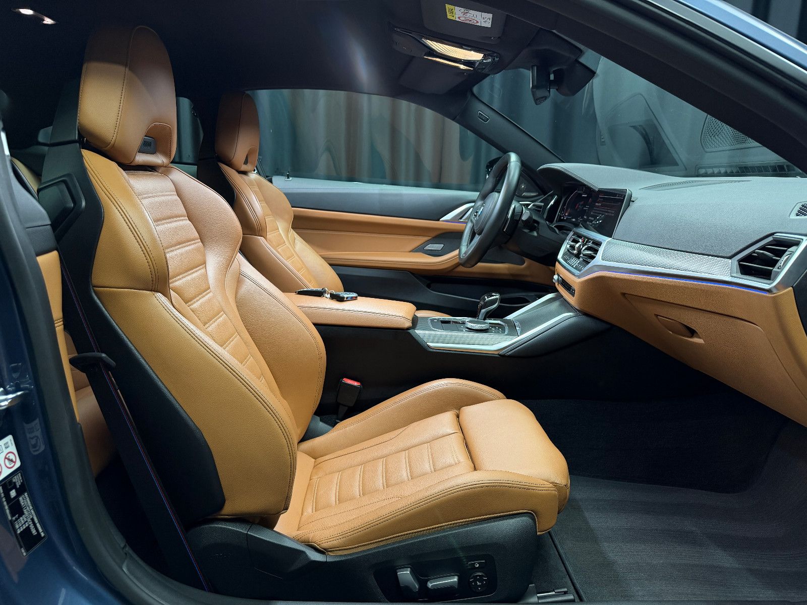 Fahrzeugabbildung BMW M440i xDrive Coupe|LASER|H&K|360°|M-Sitze|Gestik