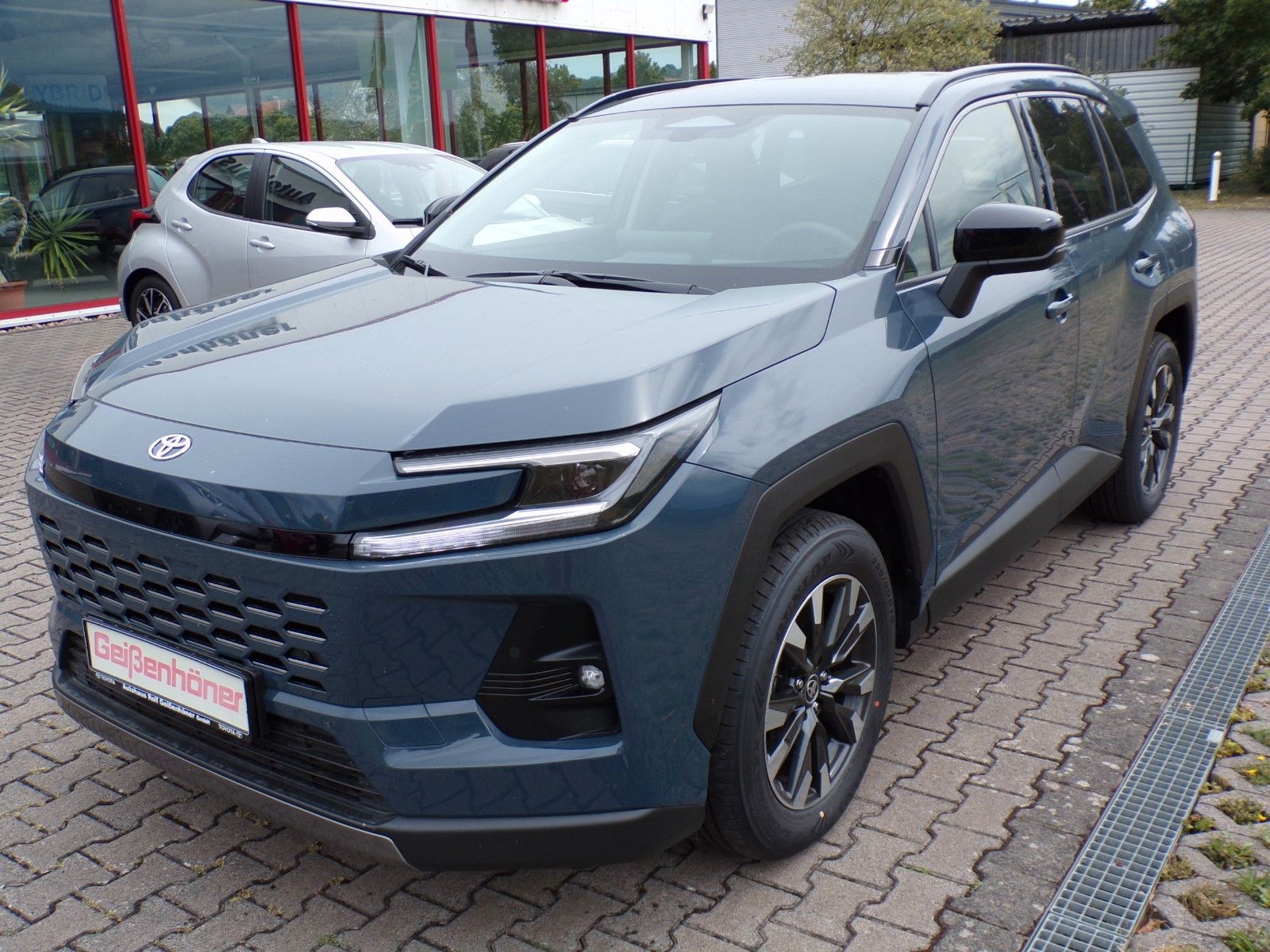 Toyota RAV 4 - 1