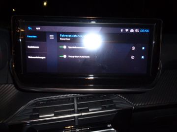 Bild 12 Peugeot 208 Active PURE 1.2 101PS LED SML TEMP USB BT SR