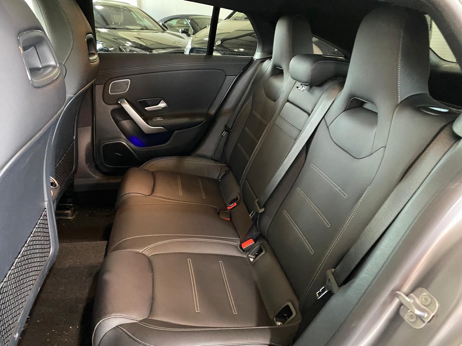 Fahrzeugabbildung Mercedes-Benz CLA 45 AMG Shooting Brake S 4Matic/Pano/HUD/BUR/