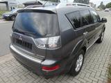 Mitsubishi Outlander 2.4 Intense,7 Sitzer,Autom,Autogas LPG - Mitsubishi Outlander Gebrauchtwagen in Hamburg