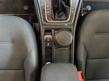 Volkswagen Golf VII Variant *Tempo*PDC*LED*Lenkradheizung*