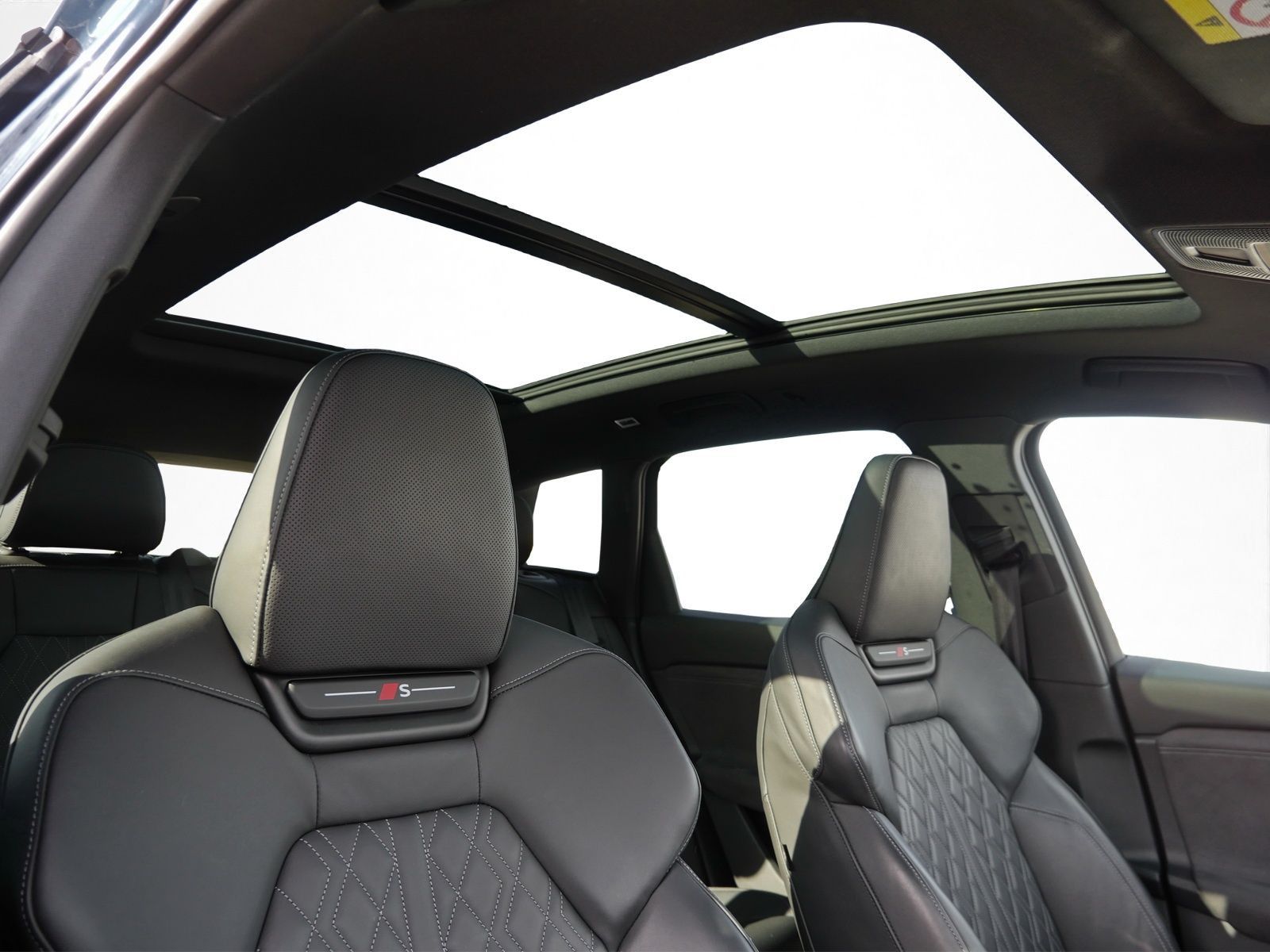 Audi SQ6 e-tron - Bild 11