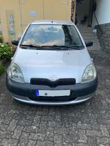 Toyota Yaris 1.0 linea eco - Toyota Yaris: Eco